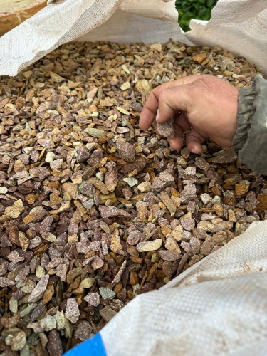 Златолит персиковый декоративная каменная крошка купить в Озёрске