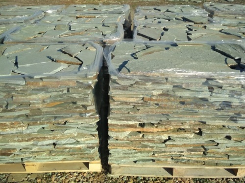 Плитняк златолит зелёный для цоколя, отмостки купить в Озёрске