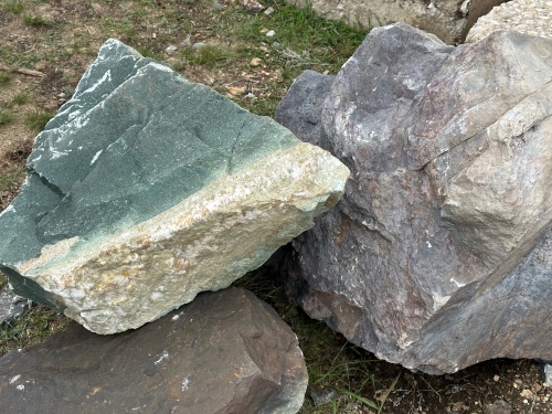 Камни для ландшафтного дизайна зелёные 10-60 килограмм купить в Озёрске