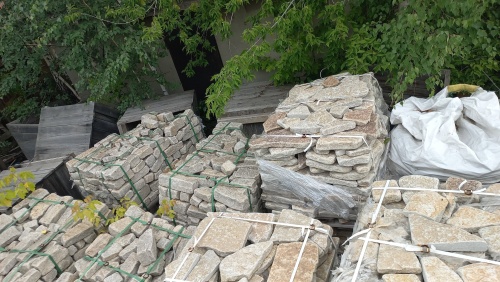 Гранитный плитняк галтованный для парковки купить в Озёрске